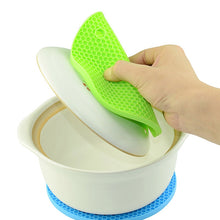 Load image into Gallery viewer, Kitchen Tools Gadgets 18/14cm Silicone Mat Heat Resistant Cup Mat Coasters Round Non-slip Table Placemat Kitchen Accessories M.